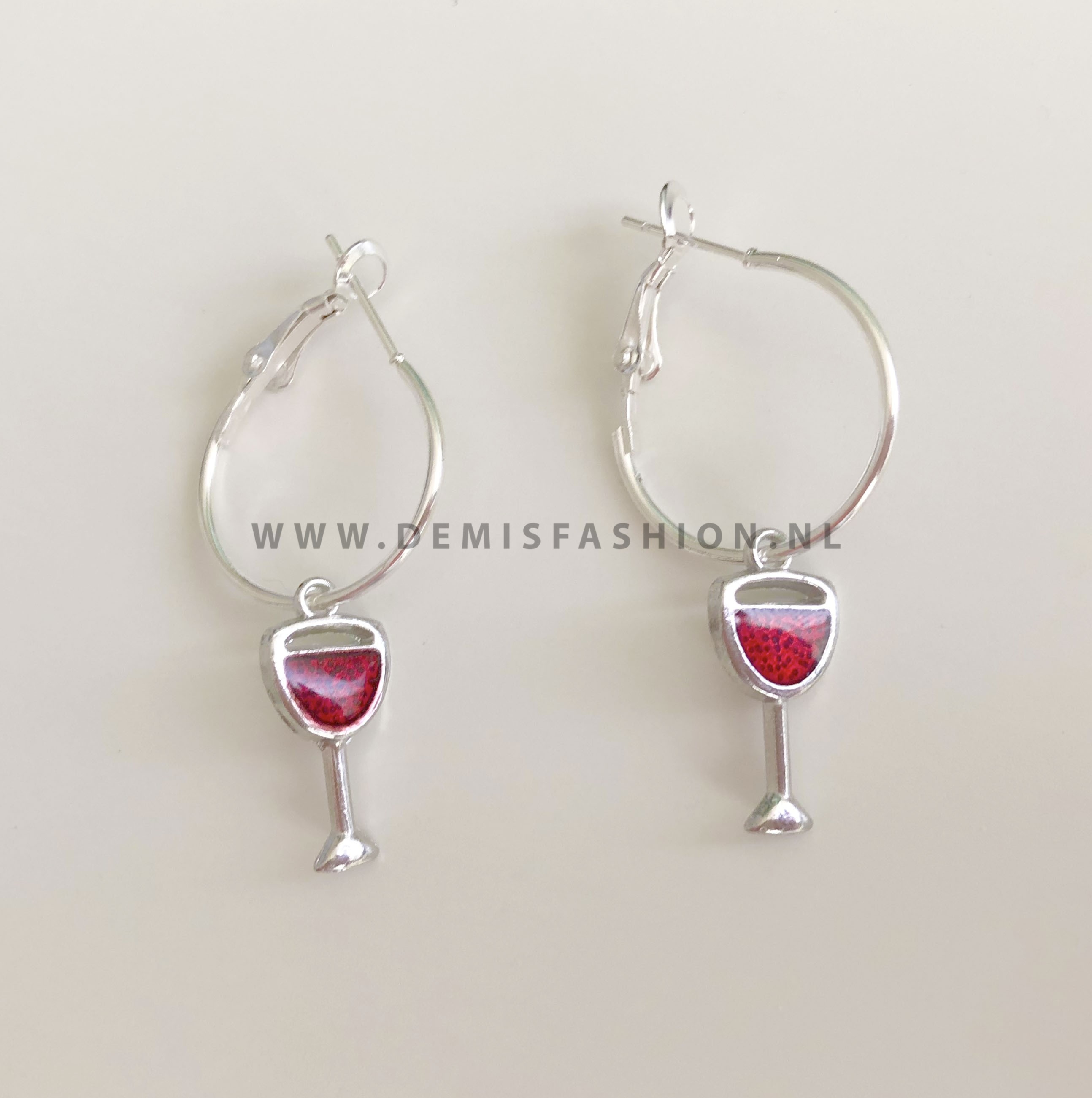 heel Integreren Discreet Zilveren rode wijn oorbellen - Demi's Fashion